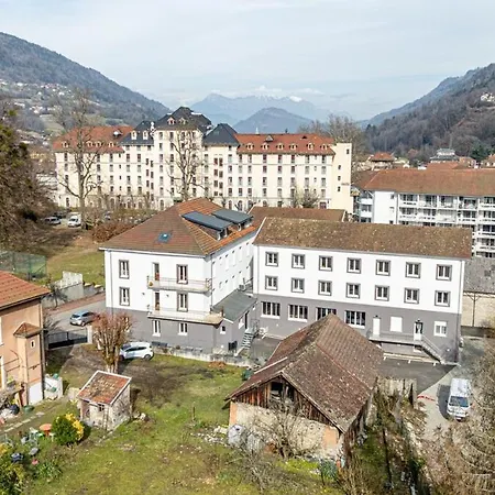Apartment Le Dauphine 3 *