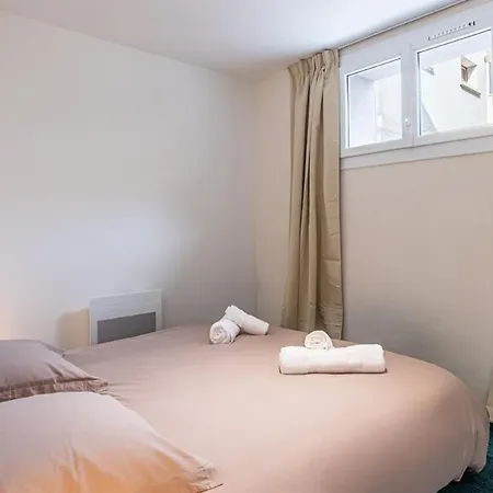 Le Dauphine 3 *