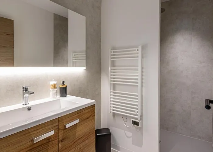 Le Dauphine 3 * Альвар