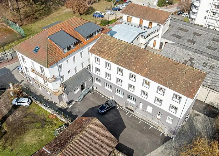 Le Dauphine 3 Апартаменты *
