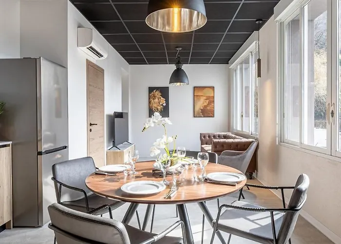 Le Dauphine 3 * Альвар
